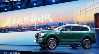 33.5万起锁单破万，与张雨绮一同见证全新坦克500高光时刻